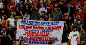 Qué hay detrás de los incidentes que se produjeron en la cancha de Independiente Medellín