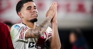 El posteo de Kendry Páez para los hinchas de River después del penal errado y el llanto en el Monumental