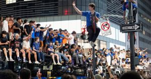 De la fiesta y el caos en Nueva York por los Knicks a la banca de Ginóbili a los Spurs