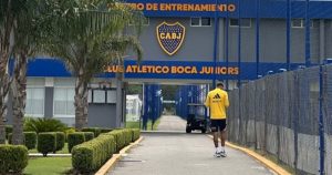 No se tomó vacaciones: el jugador de Boca que no descansa y trabaja solo en el predio