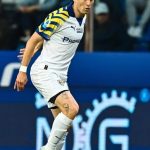 El volante central que quedó libre del Parma y tiene a Racing atrás