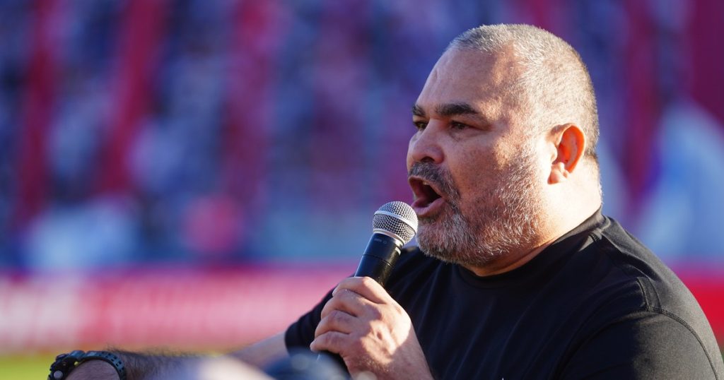 Chilavert criticó fuertemente a Alfaro tras el 1-4 con Estados Unidos: "Es el culpable, tocar la guitarra y hablar es fácil"