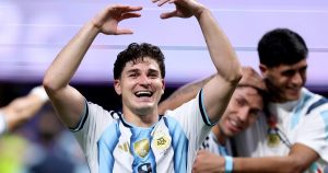 Va con todo por Julián Álvarez: el Barcelona pidió un crédito para afrontar su compra