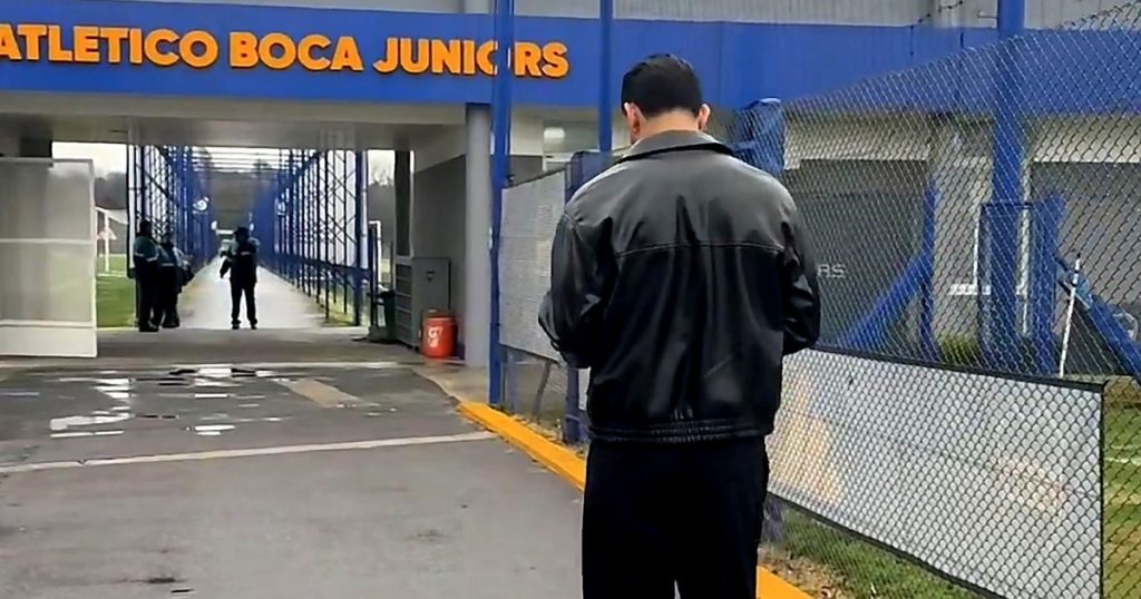 Video: así fue la vuelta de Paredes a Boca tras ser figura en el Mundial