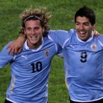 Bomba en Uruguay: afirman que Luis Suárez vuelve a la selección de la mano de Forlán