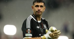 ¿El Dibu Martínez al Chelsea?