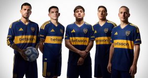 Boca presenta una camiseta con una novedosa combinación y la vuelta del escudo con estrellas