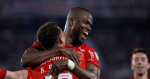 La bomba Enner: más de 200 goles, leyenda en Mundiales y un festejo clave contra River