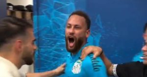 El explosivo gesto que hizo Neymar ante la dirigencia del Remo tras eliminarlos de la Copa Brasil